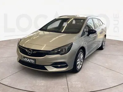 Opel Astra Station Wagon 1.2 Turbo 130 CV Sports Business Elegance del 2021 usata a Torino