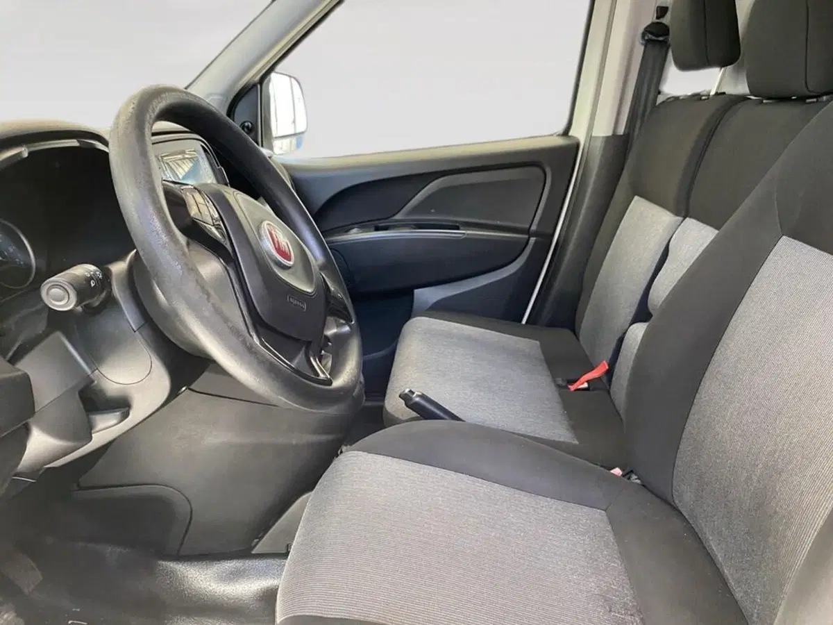 Fiat Doblò Furgone usata a Torino (6)