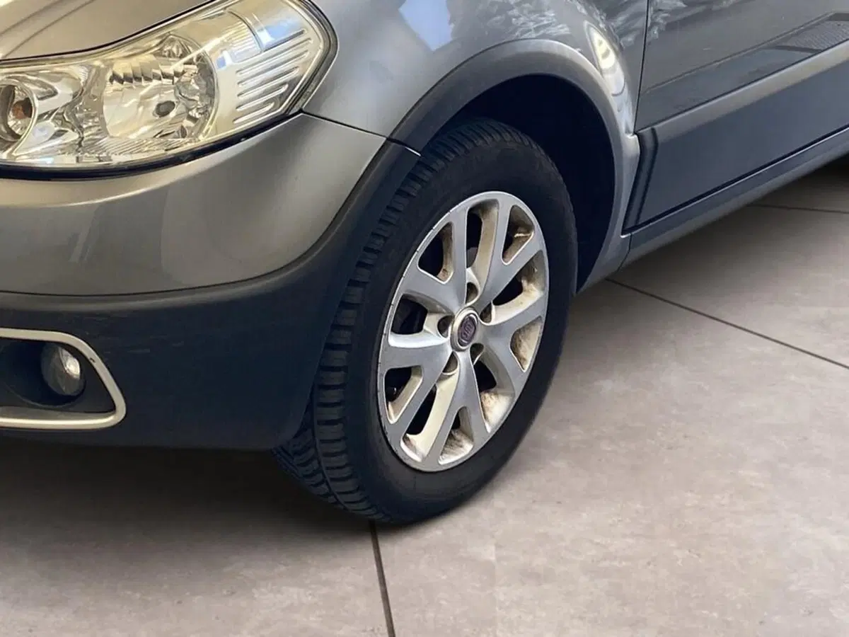 Fiat Sedici usata a Torino (15)