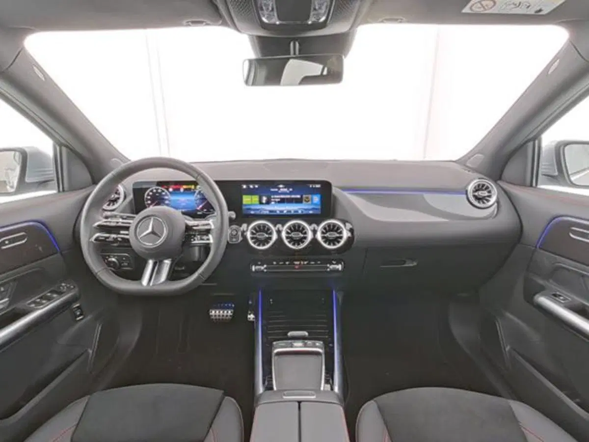 Mercedes-Benz GLA SUV usata a Milano (7)
