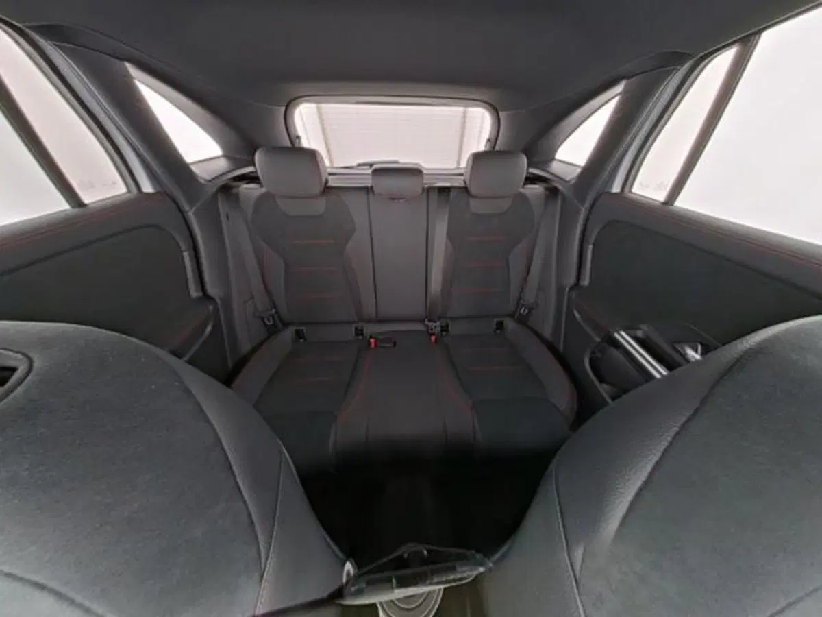 Mercedes-Benz GLA SUV usata a Milano (8)