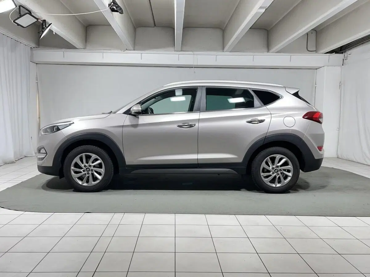 Hyundai Tucson usata a Sondrio (2)