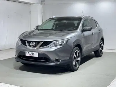 Nissan Qashqai 1.2 DIG-T N-Connecta del 2017 usata a Montagna in Valtellina