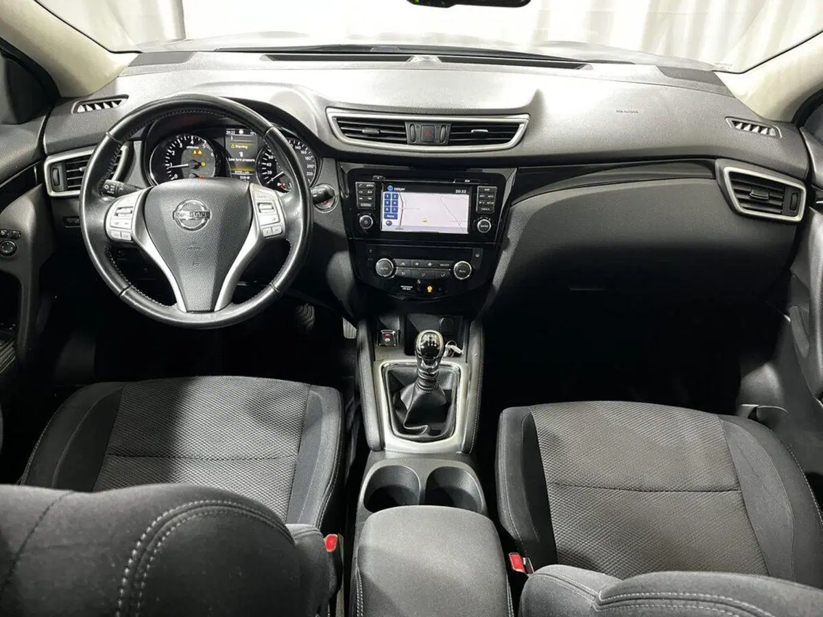 Nissan Qashqai usata a Sondrio (12)