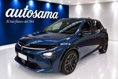 Lancia Ypsilon 1.2 mhev Edizione Limitata Cassina e-dct del 2025 usata a Rho