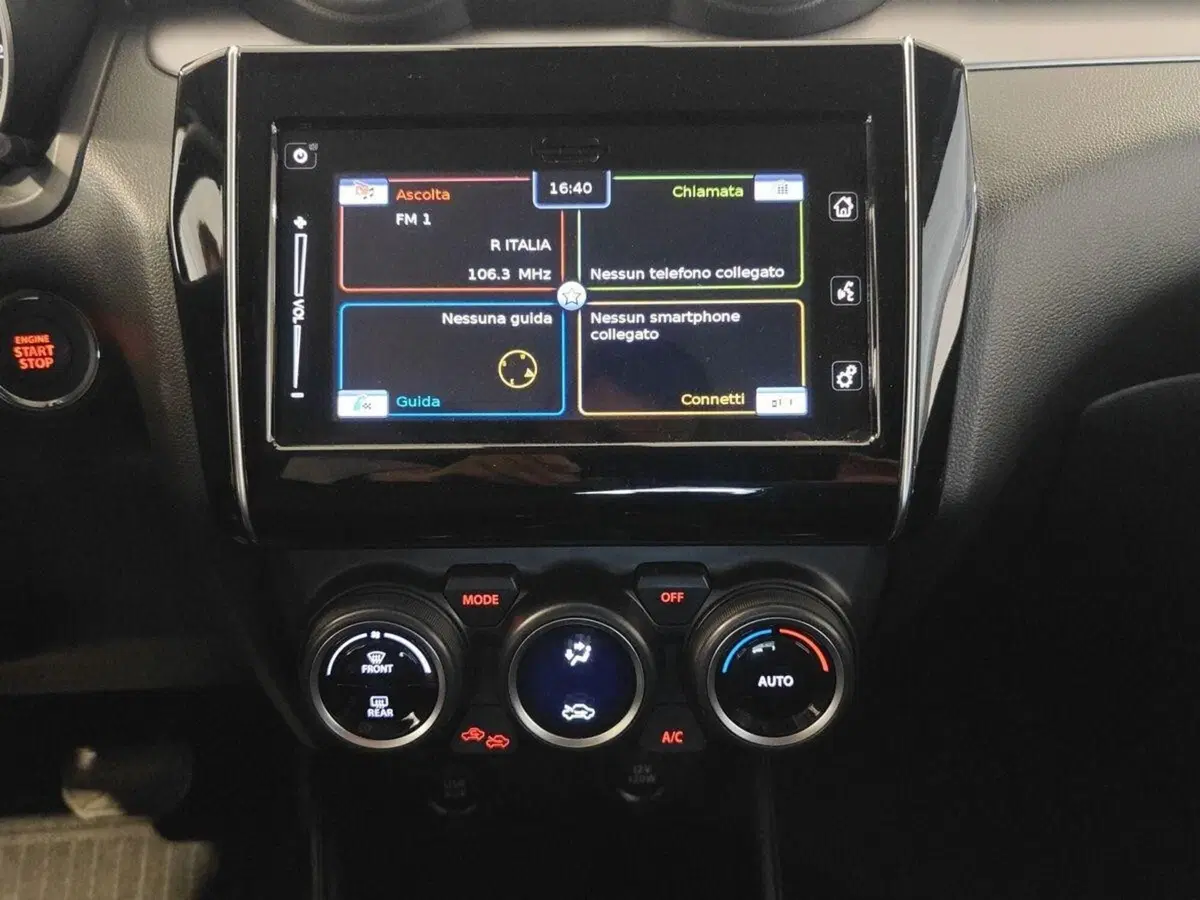 Suzuki Swift usata a Genova (9)