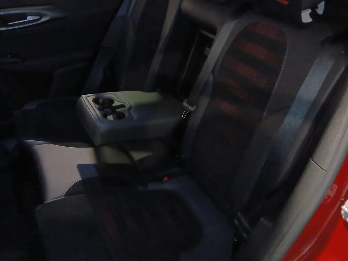 Alfa Romeo Tonale usata a Genova (10)
