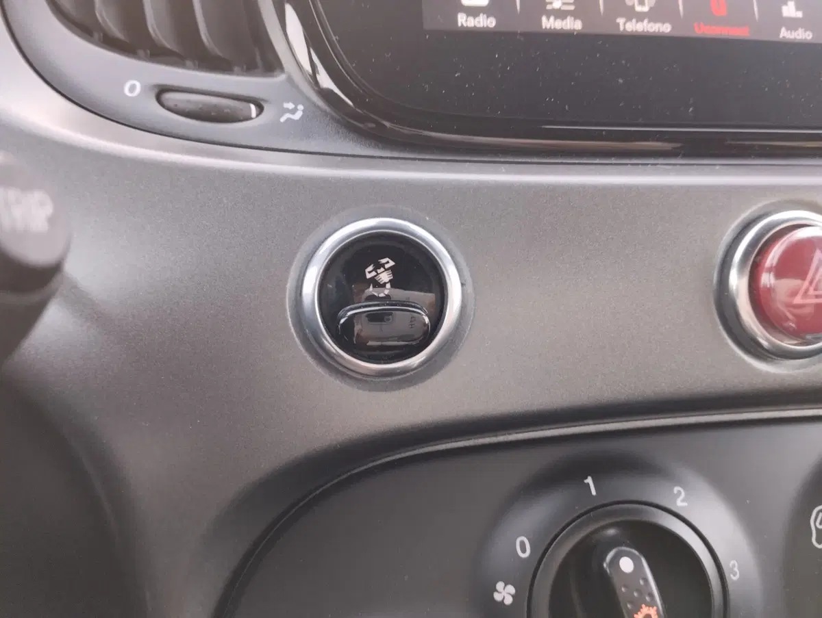 Abarth 595 usata a Asti (16)