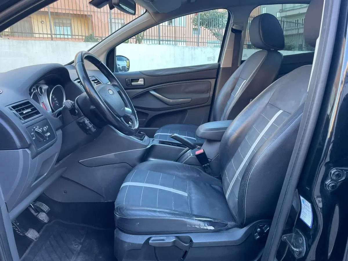 Ford Kuga usata a Messina (11)