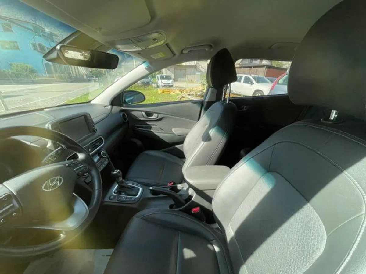 Hyundai Kona usata a Verbano Cusio Ossola (6)