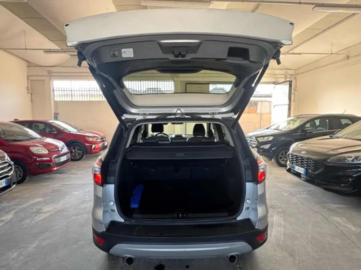 Ford Kuga usata a Bologna (16)