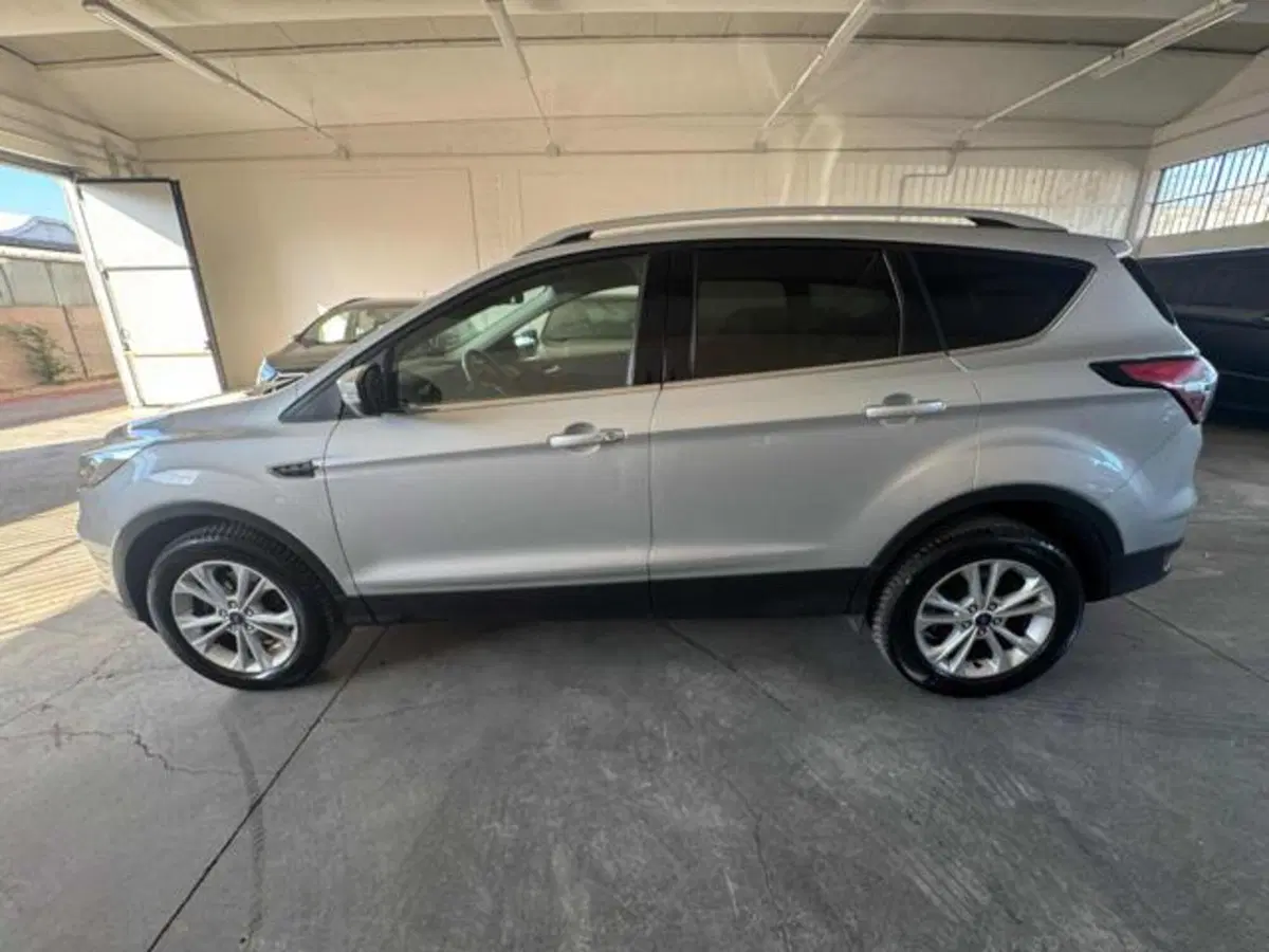 Ford Kuga usata a Bologna (6)