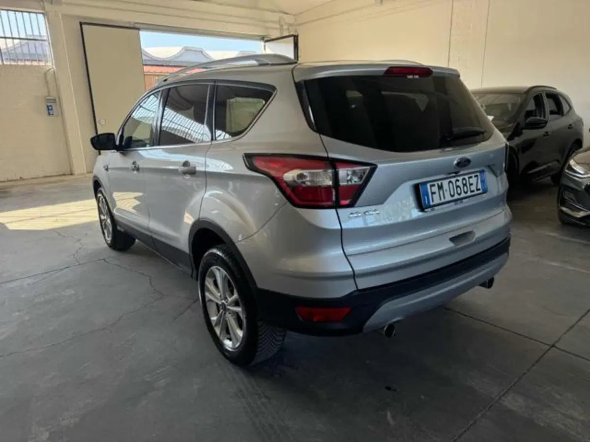 Ford Kuga usata a Bologna (8)