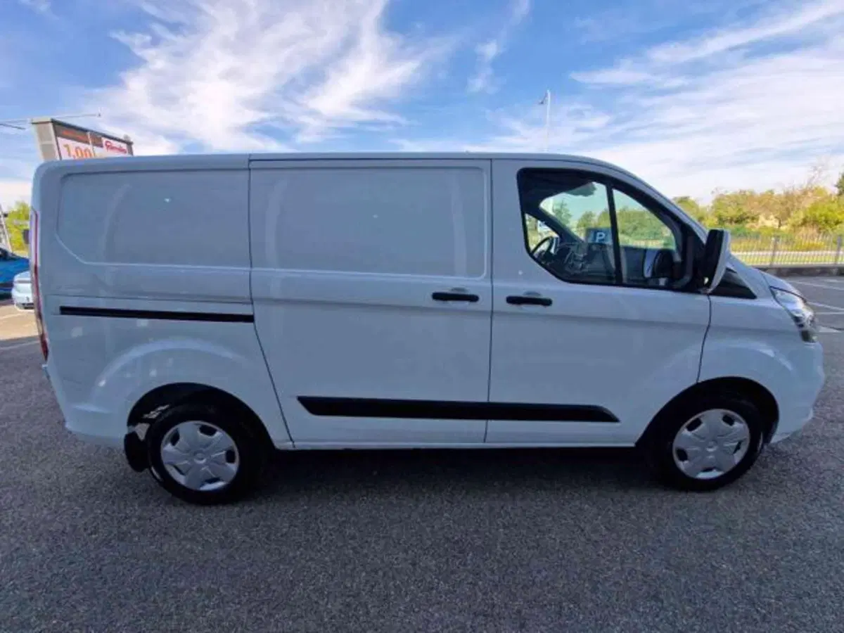Ford Transit Custom Furgone usata a Bologna (4)