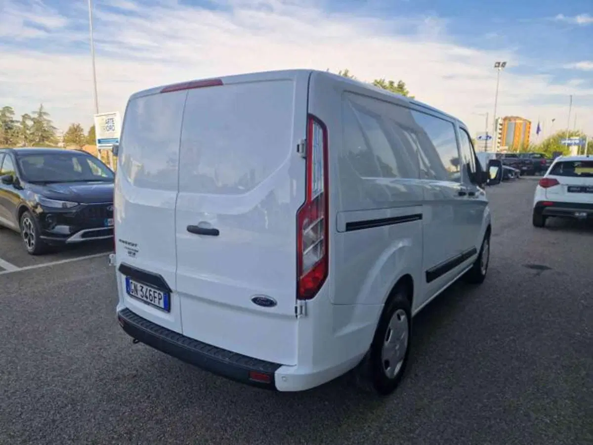 Ford Transit Custom Furgone usata a Bologna (5)