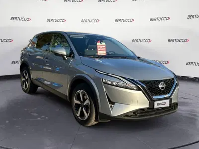 Nissan Qashqai 1.3 mhev N-Connecta 2wd 140cv del 2023 usata a Verona
