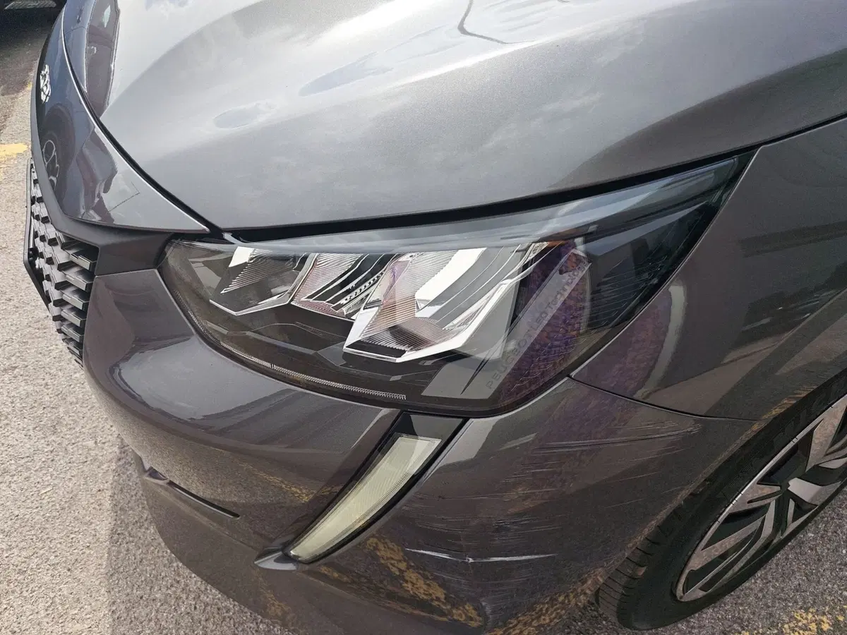 Peugeot 208 usata a Monza e Brianza (6)