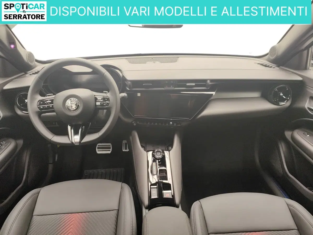 Alfa Romeo Junior nuova a Como (11)