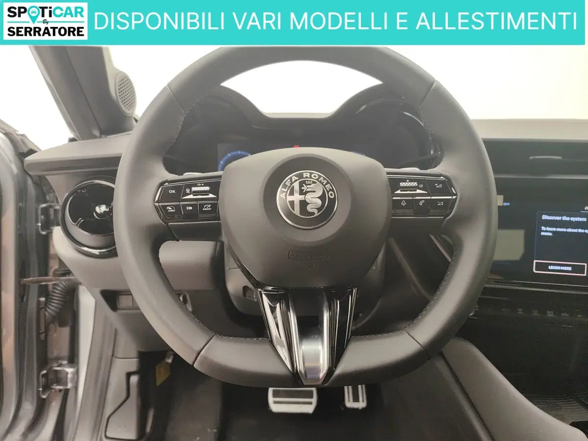 Alfa Romeo Junior nuova a Como (19)