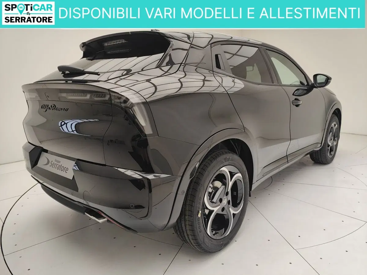 Alfa Romeo Junior nuova a Como (3)