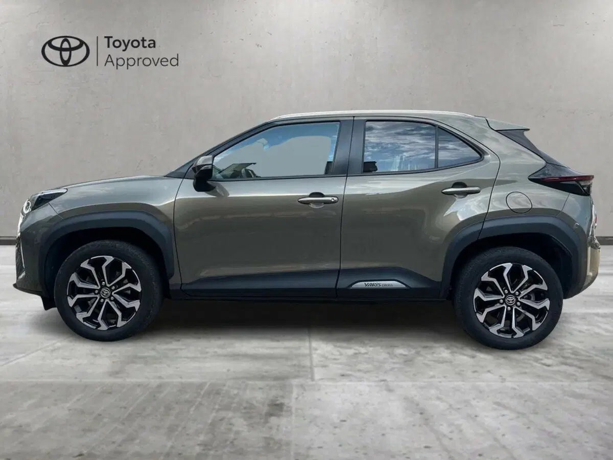 Toyota Yaris Cross usata a Sondrio (2)