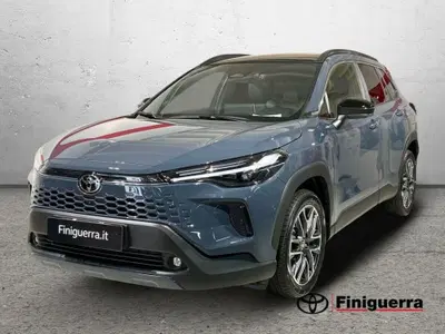 Toyota Corolla Cross 2.0h Premium fwd 178cv e-cvt del 2025 usata a Poggiridenti
