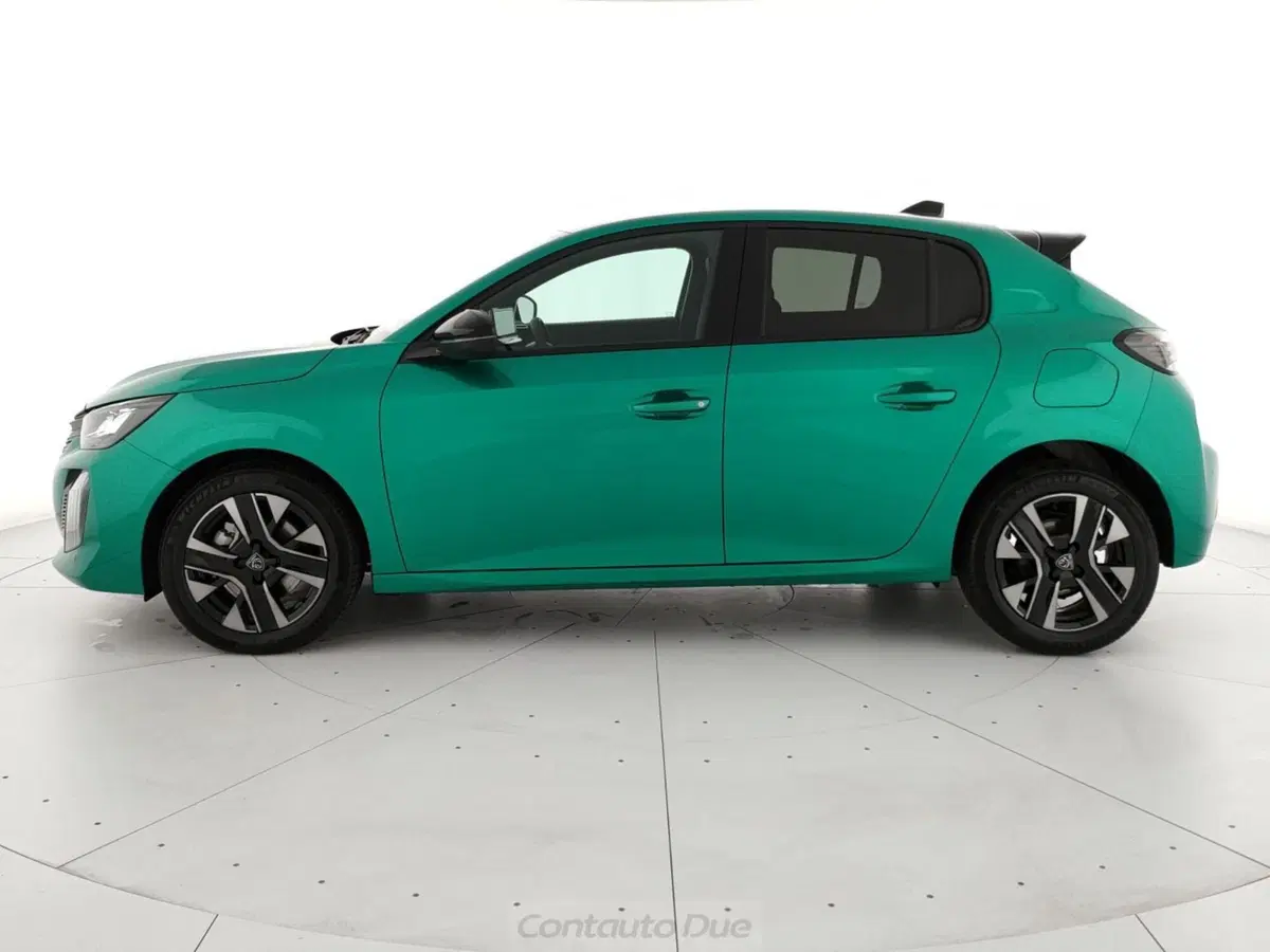Peugeot 208 nuova a Caserta (8)