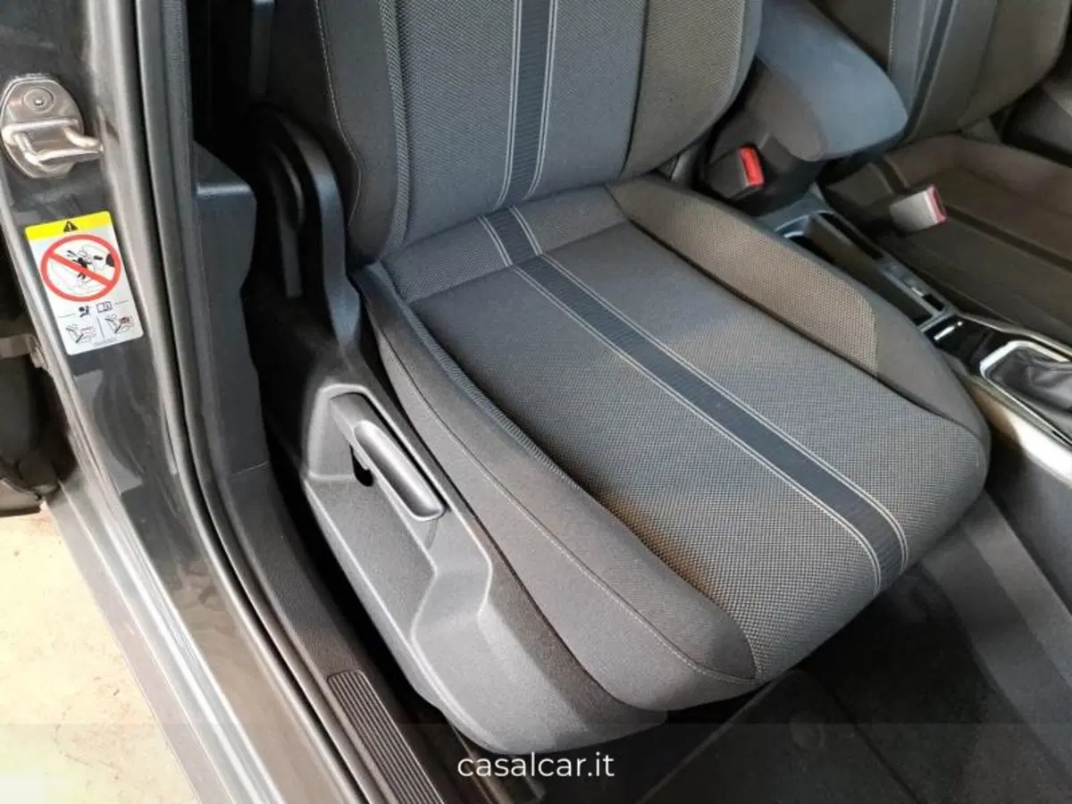 Volkswagen T-Roc usata a Salerno (12)