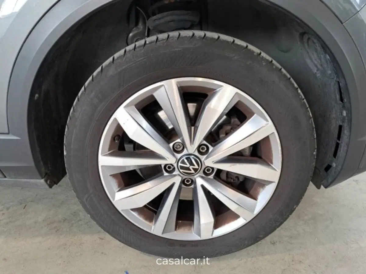Volkswagen T-Roc usata a Salerno (15)