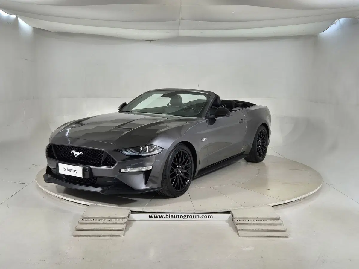 Ford Mustang Cabrio usata a Torino