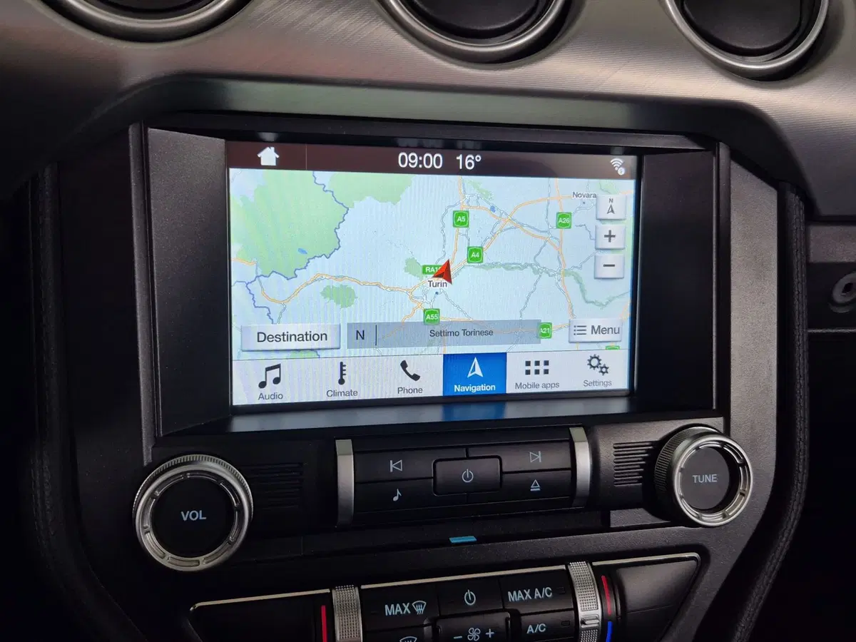 Ford Mustang Cabrio usata a Torino (12)