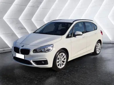 BMW Serie 2 Active Tourer 214d del 2017 usata