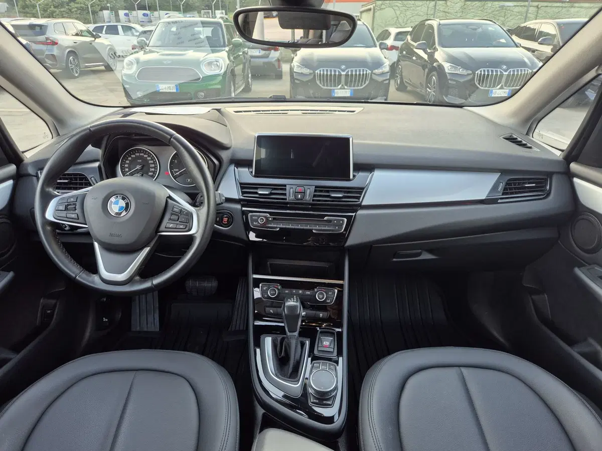 BMW Serie 2 Active Tourer usata  (8)