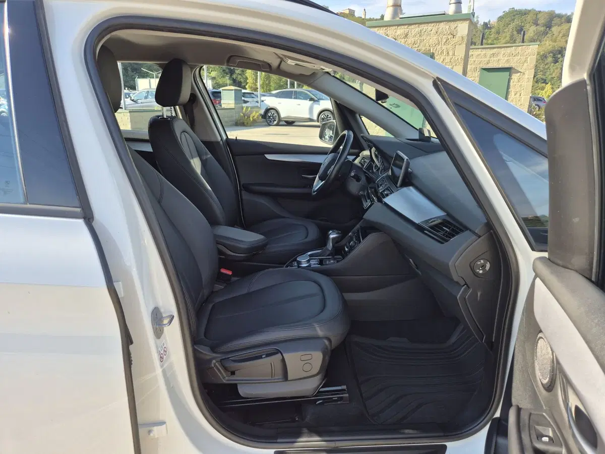 BMW Serie 2 Active Tourer usata  (9)