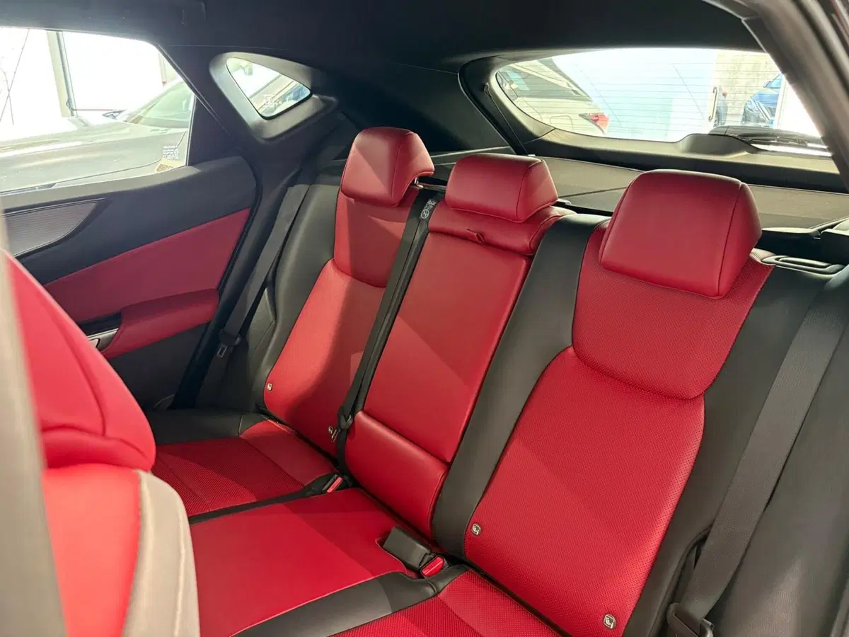 Lexus NX usata a Venezia (8)