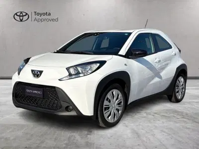 Toyota Aygo X 1.0 VVT-i 72 CV 5 porte Limited S-CVT del 2024 usata a Venezia