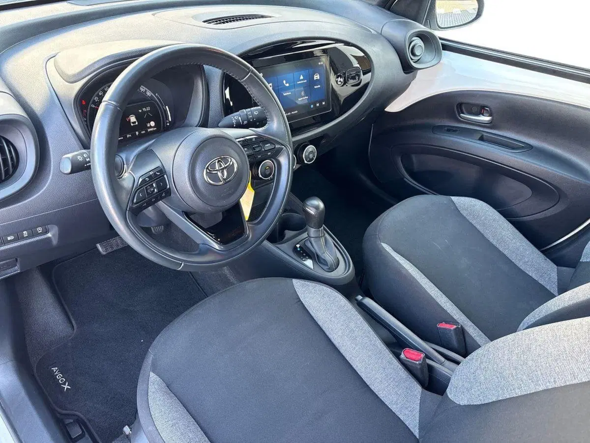 Toyota Aygo X usata a Venezia (8)