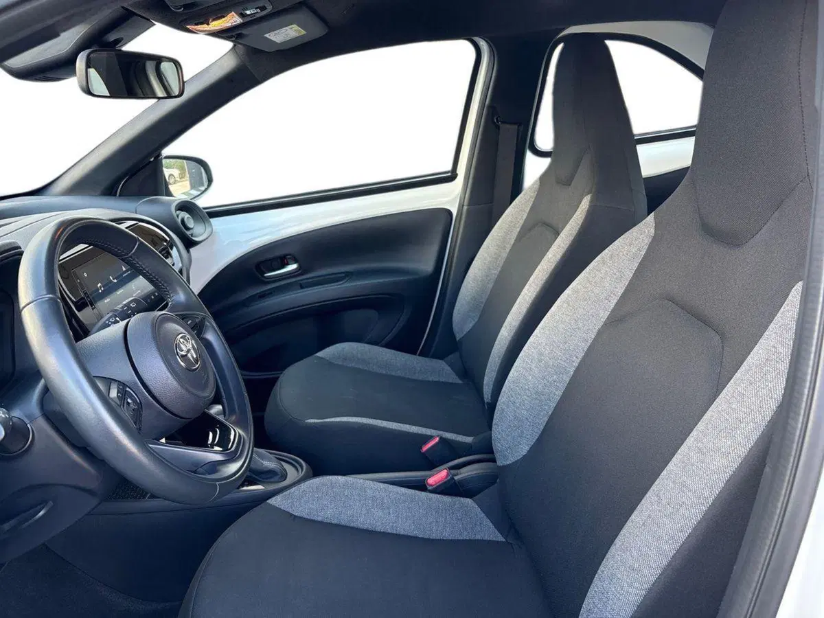Toyota Aygo X usata a Venezia (9)