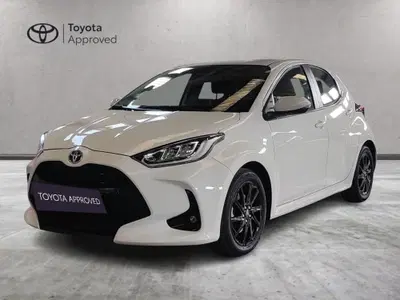 Toyota Yaris 1.5 Hybrid 5 porte Trend del 2022 usata a Milano