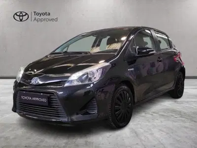 Toyota Yaris D-4D cat 5 porte del 2013 usata a Milano
