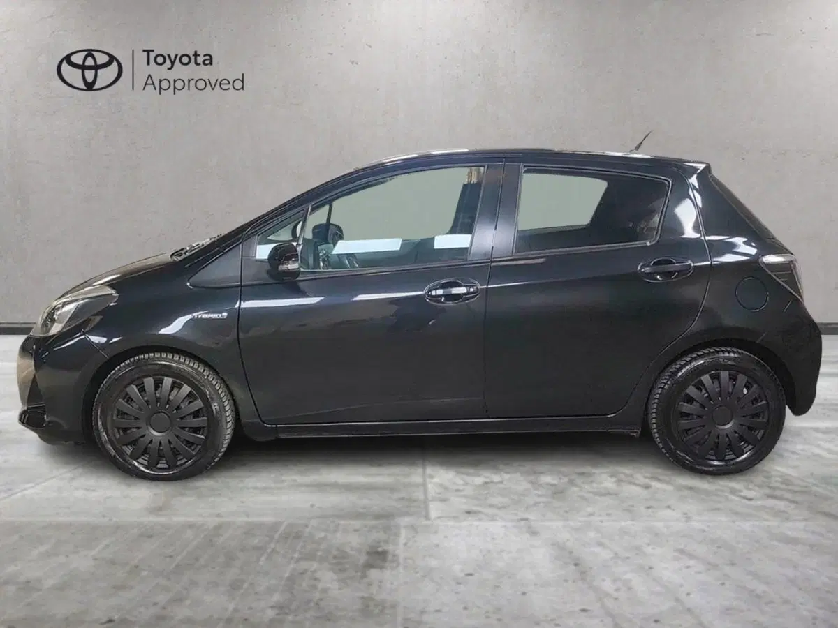 Toyota Yaris usata a Milano (4)