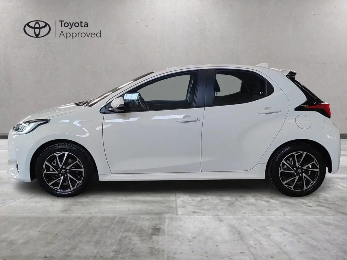 Toyota Yaris usata a Milano (4)