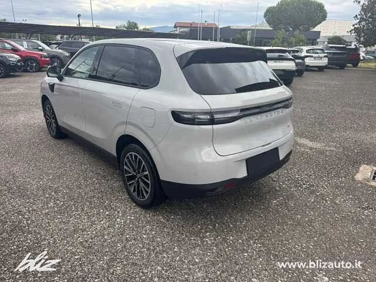 Leapmotor B10 nuova a Udine (3)