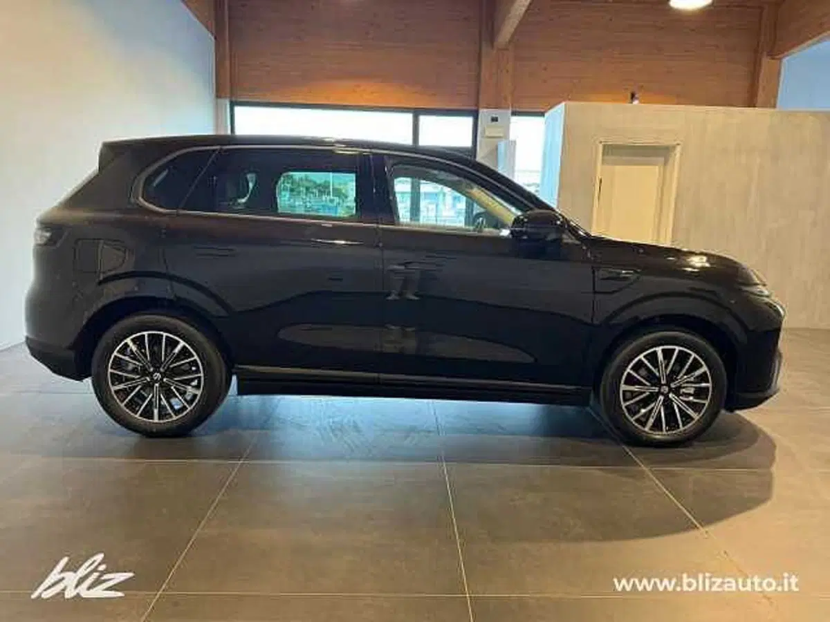 Leapmotor B10 nuova a Udine (6)