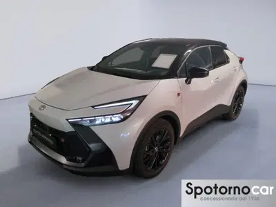Toyota Toyota C-HR 2.0 phev GR Sport Premiere fwd e-cvt del 2025 usata a Milano