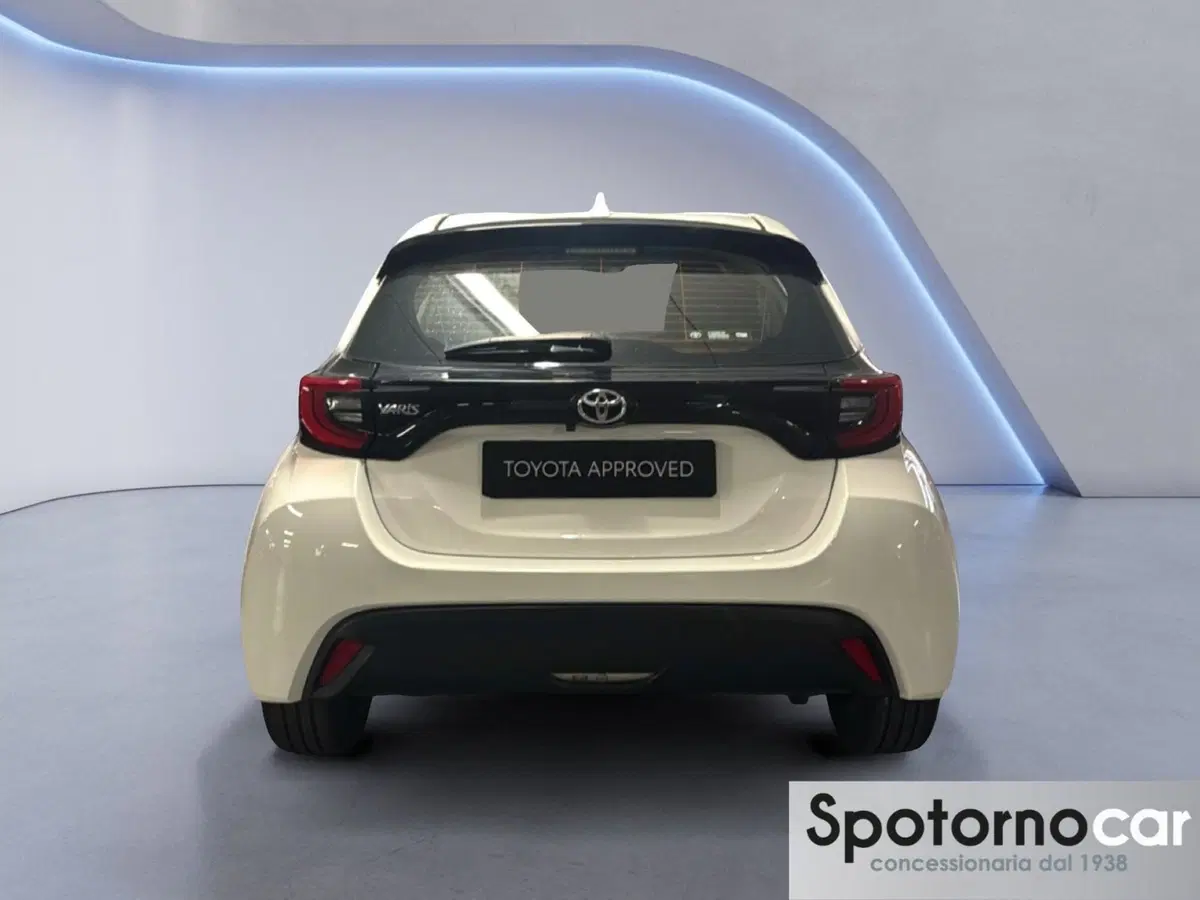 Toyota Yaris usata a Milano (4)
