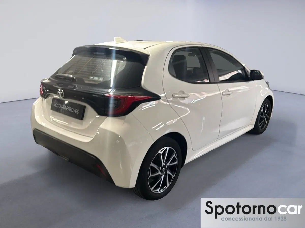Toyota Yaris usata a Milano (5)