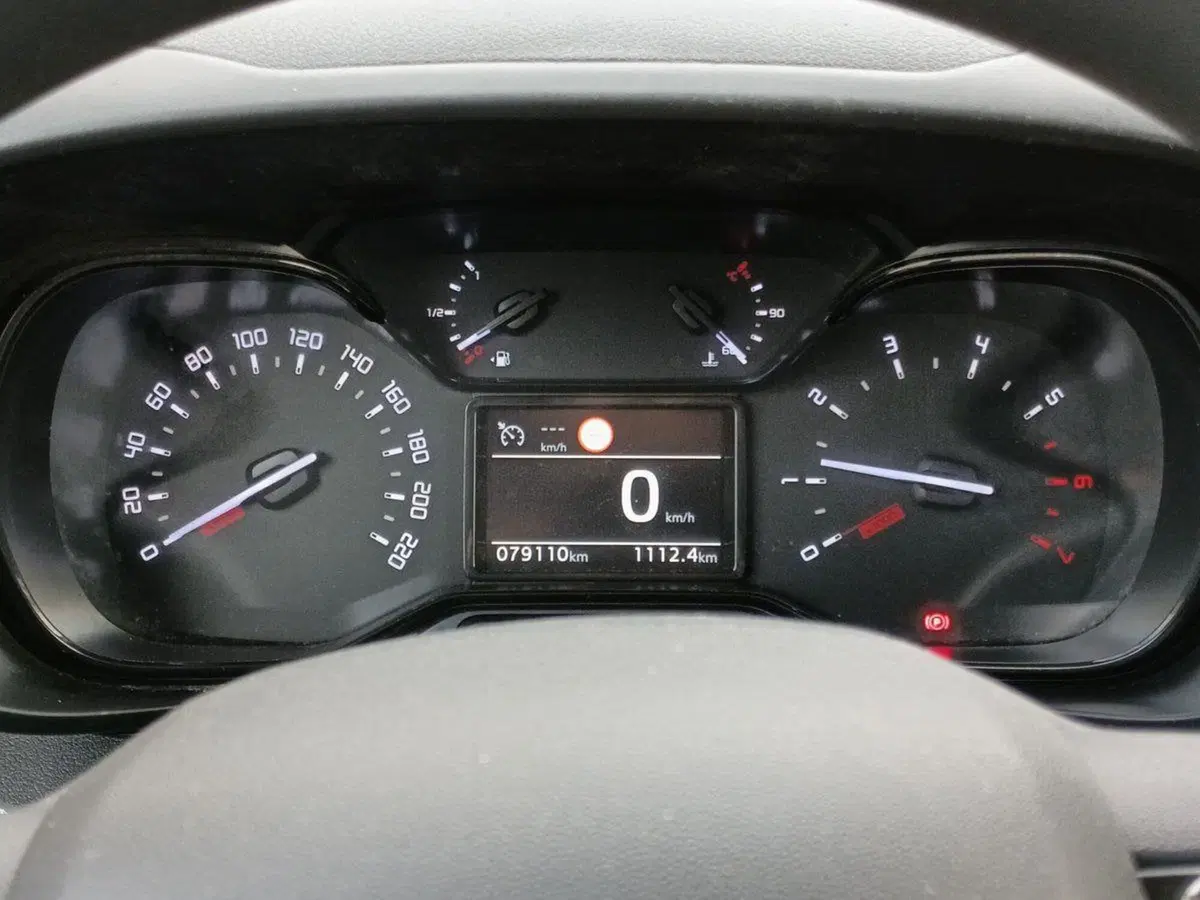 Toyota Proace City Furgone usata a Milano (9)