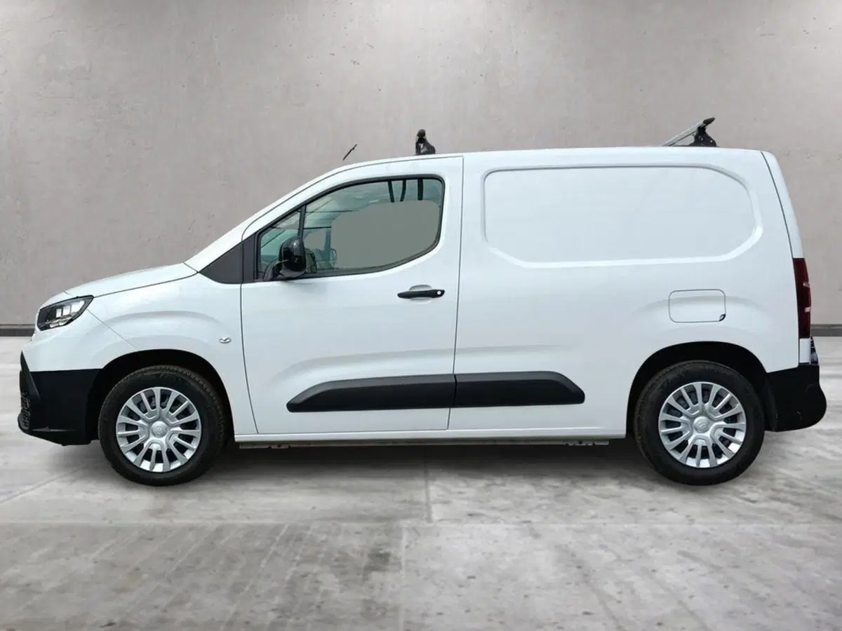Toyota Proace City Furgone usata a Milano (3)