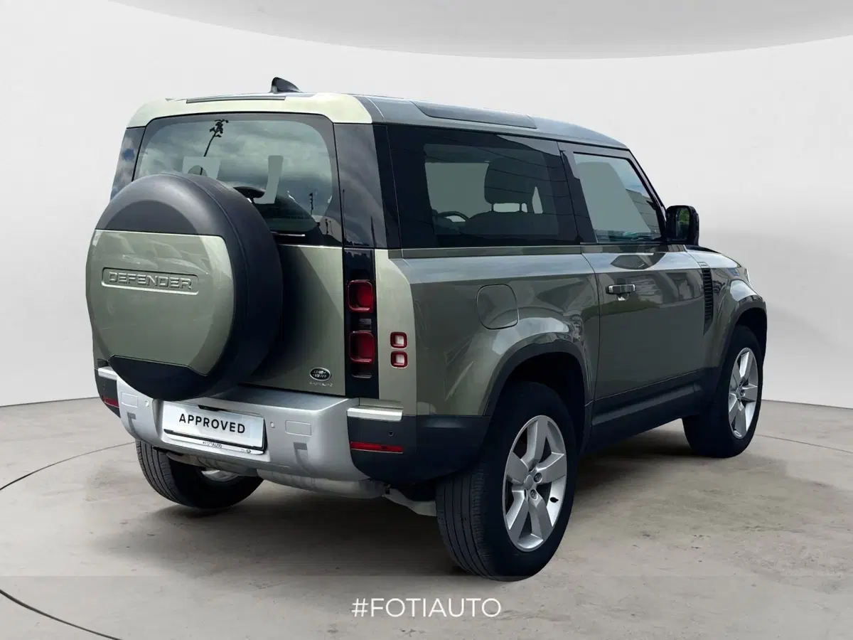 Land Rover Defender usata a Catania (2)